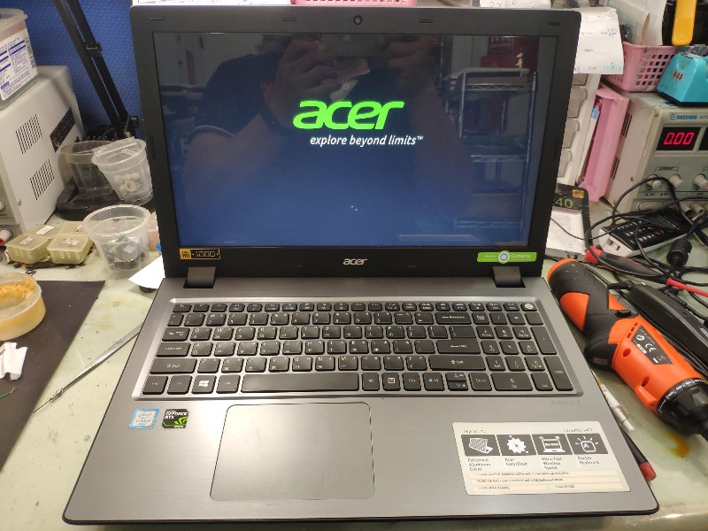 ACER V5-591 維修 不開機 不過電 不顯示，螢幕鍵盤故障 都可維修