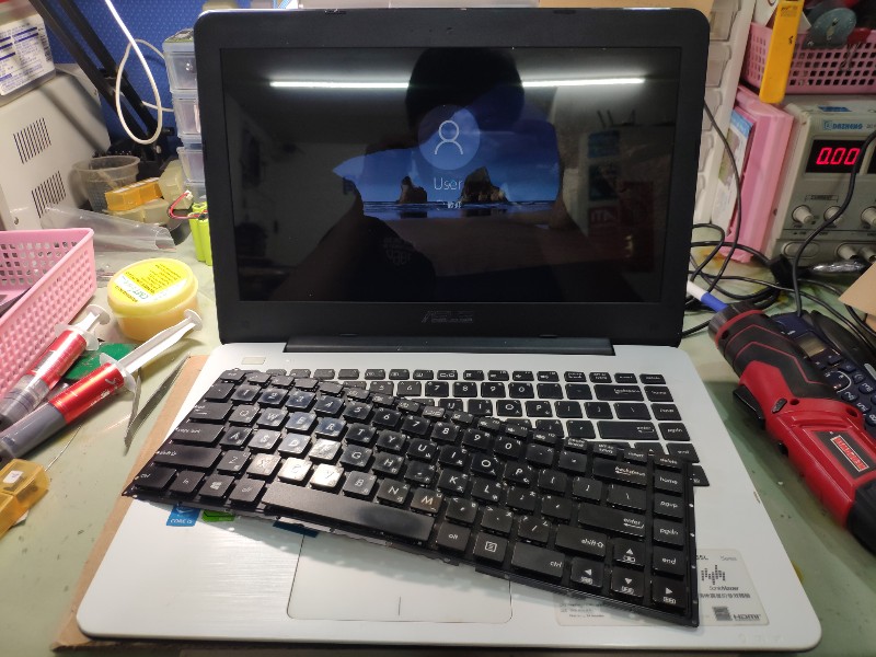 Asus k455l 鍵盤有些鍵按不出，更換鍵盤ok