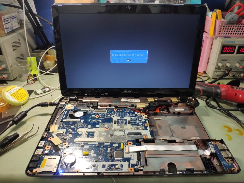Acer tmp253 不開機，有過電，不顯示，此機無獨立顯卡，機板電源模組維修ok 完修。e1-572