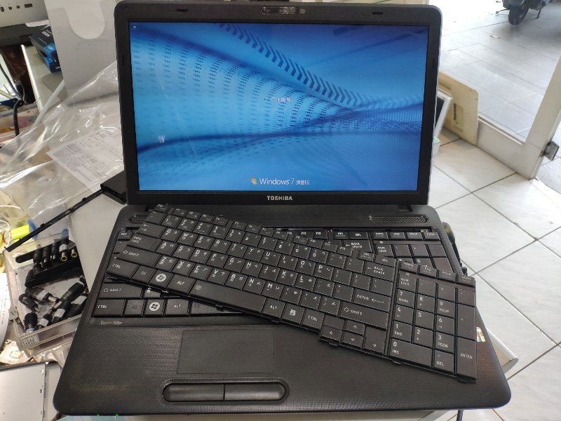 Toshiba c665 c600 c650系列 鍵盤更換全新 ok