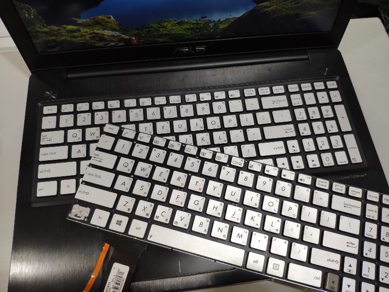 Asus n550j鍵盤故障更換 全新鍵盤