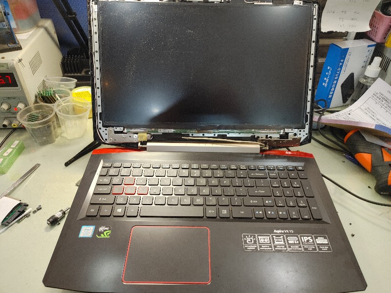 Acer vx5 591外殻 轉軸 斷裂 現場維修當天取件ok 以修很多台了，有同問道都可送來維修，請來電洽詢。維修好，超低價錢。，保固90天。