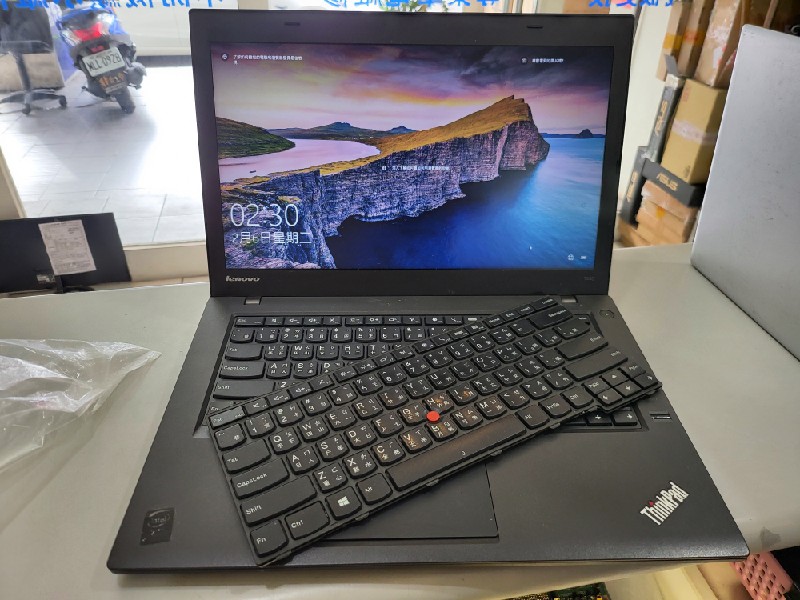 Lenovo t440 鍵盤故障現貨現場更換ok,nb3c大台中筆電維修
