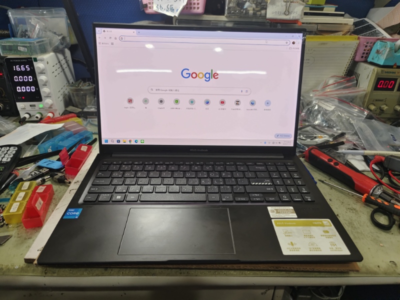 ASUS X1505Zv實機維修 螢幕破裂 不顯示 外接有顯 螢幕現貨現場安裝 各廠牌螢幕都有更換可來電洽詢 電池 鍵盤 外殼 主機板不開機 專業維修 nb3c大台中筆電維修 line:@nb3c