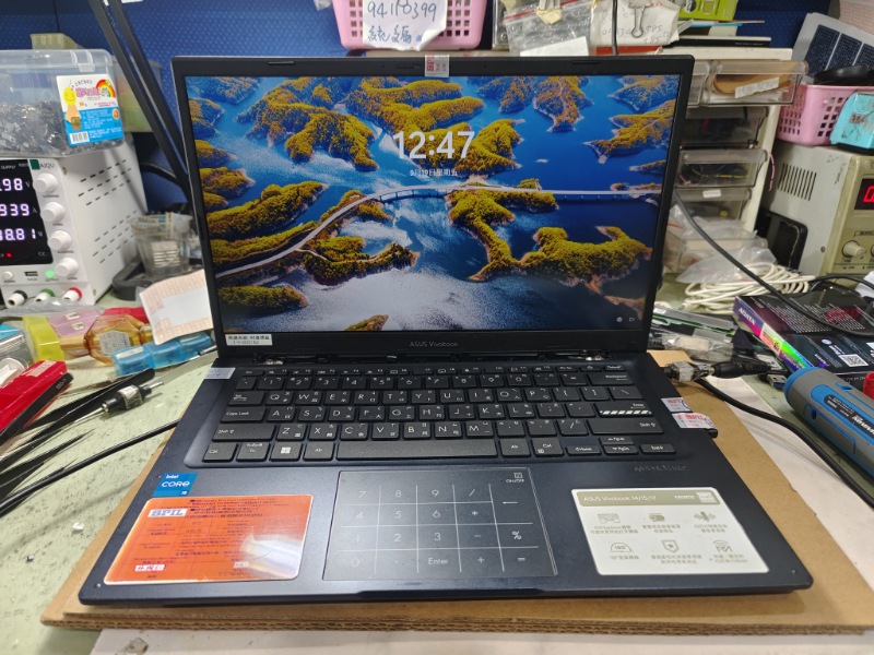 Asus x1404z 不充電主機板實機維修 ok,各廠牌筆電不開機 不過電 螢幕 電池 鍵盤 轉軸斷裂 都可維修可來電洽詢 nb3c大台中筆電維修